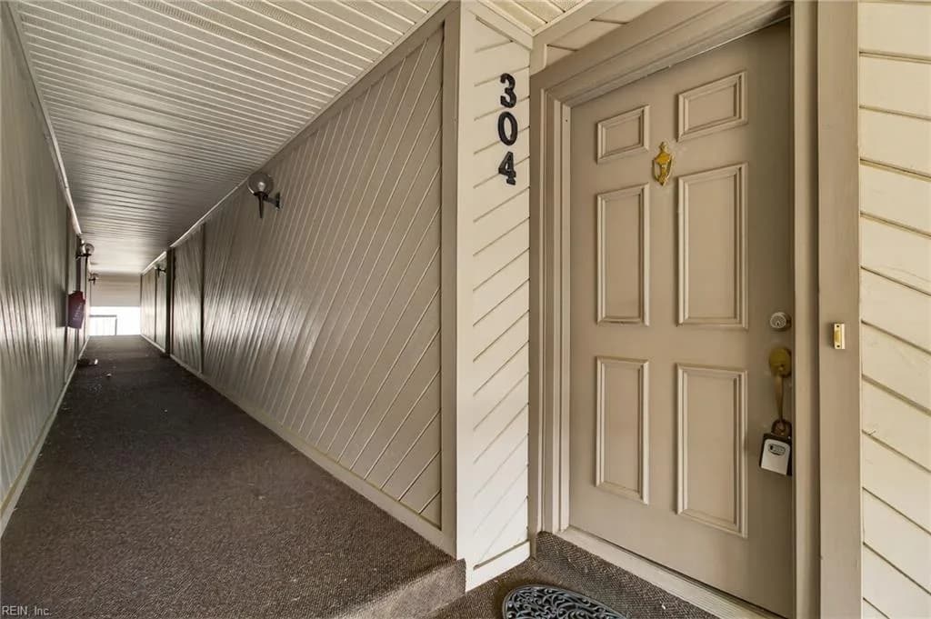 423 Harbour PT #304, VIRGINIABEACH VA 23451 - Photo 4