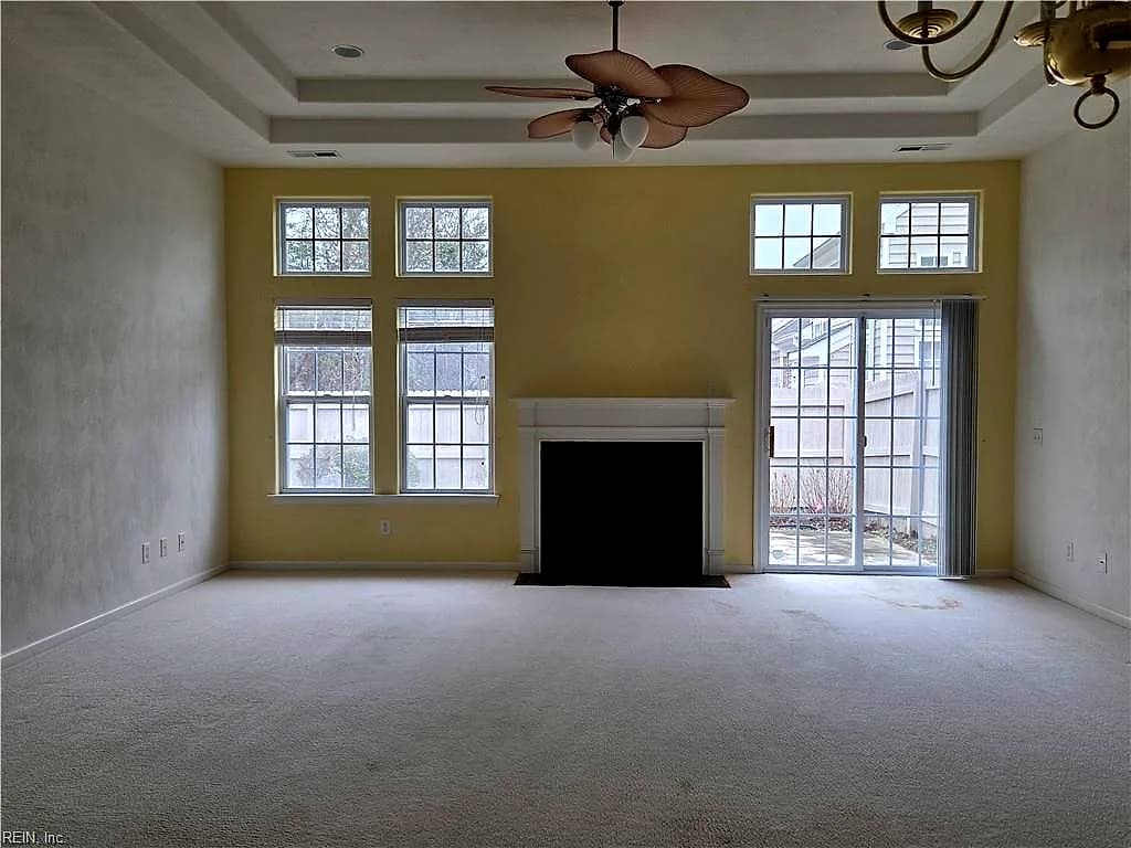 125 Lands End LN, CARROLLTON VA 23314 - Photo 5