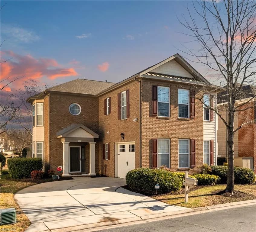421 Blue Beech WAY, CHESAPEAKE VA 23320 - Main photo