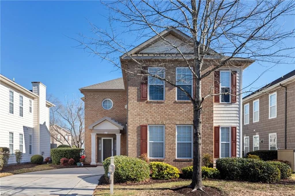 421 Blue Beech WAY, CHESAPEAKE VA 23320 - Photo 3