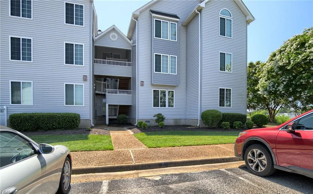 212 Dockside DR #C, Hampton — 2 bed Residential, 1,253 sqft