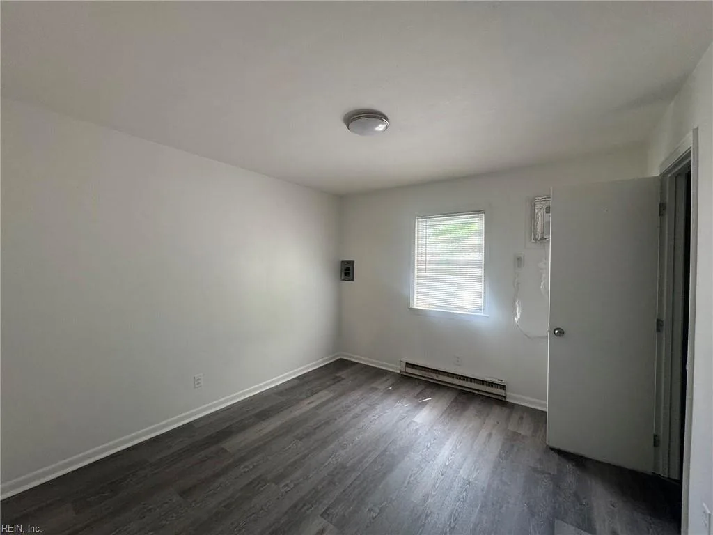1615 E Ocean View AVE #2, NORFOLK VA 23503 - Photo 3