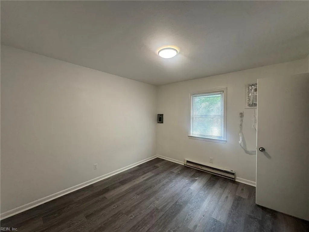1615 E Ocean View AVE #2, NORFOLK VA 23503 - Photo 4