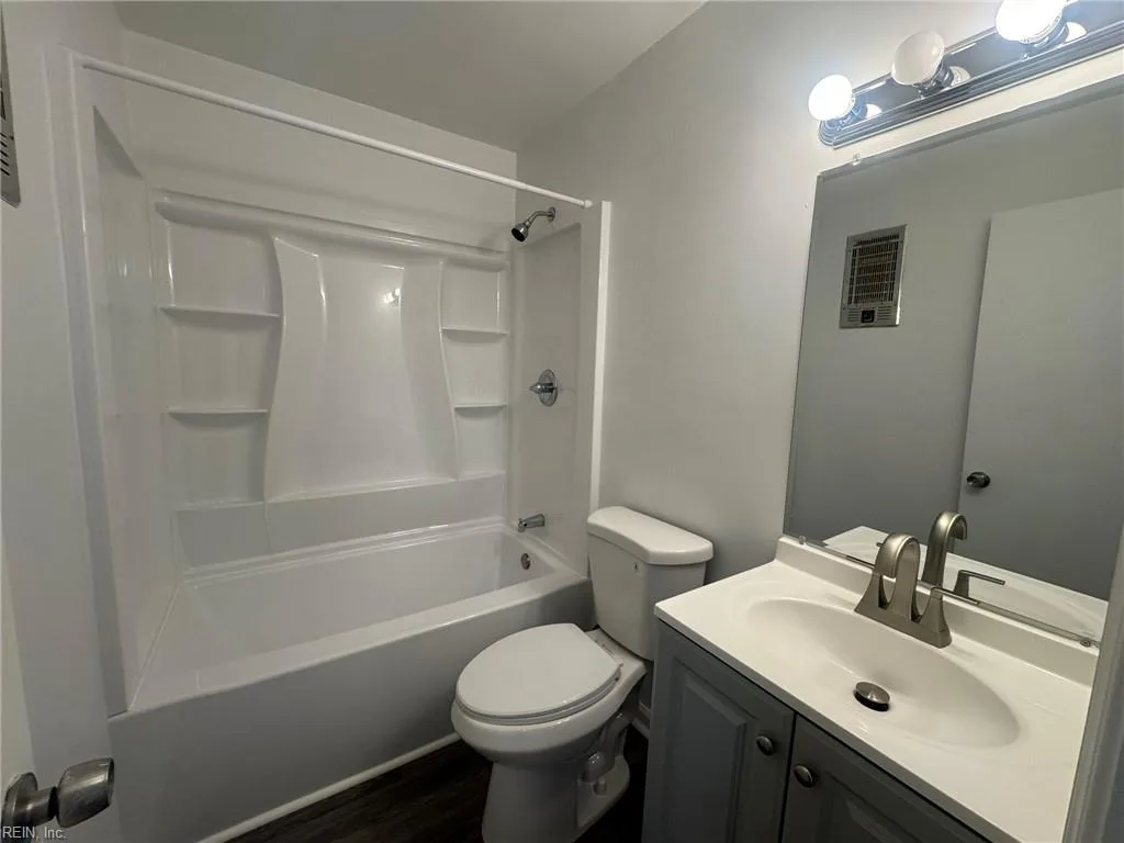 1615 E Ocean View AVE #2, NORFOLK VA 23503 - Photo 5