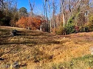 451 Eastwood DR, NEWPORT NEWS VA 23602