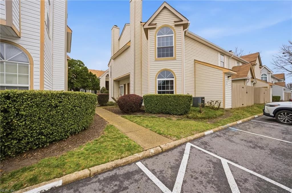 4614 Georgetown PL, VIRGINIABEACH VA 23455 - Photo 2