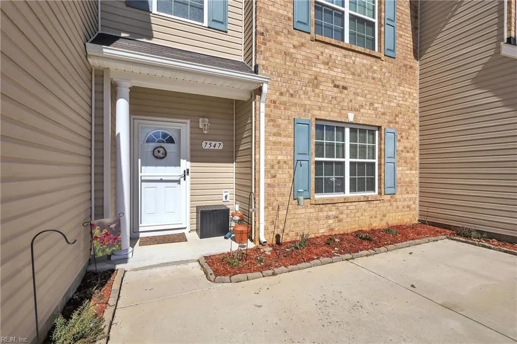 7547 Villa CT, GLOUCESTERPOINT VA 23062 - Photo 4