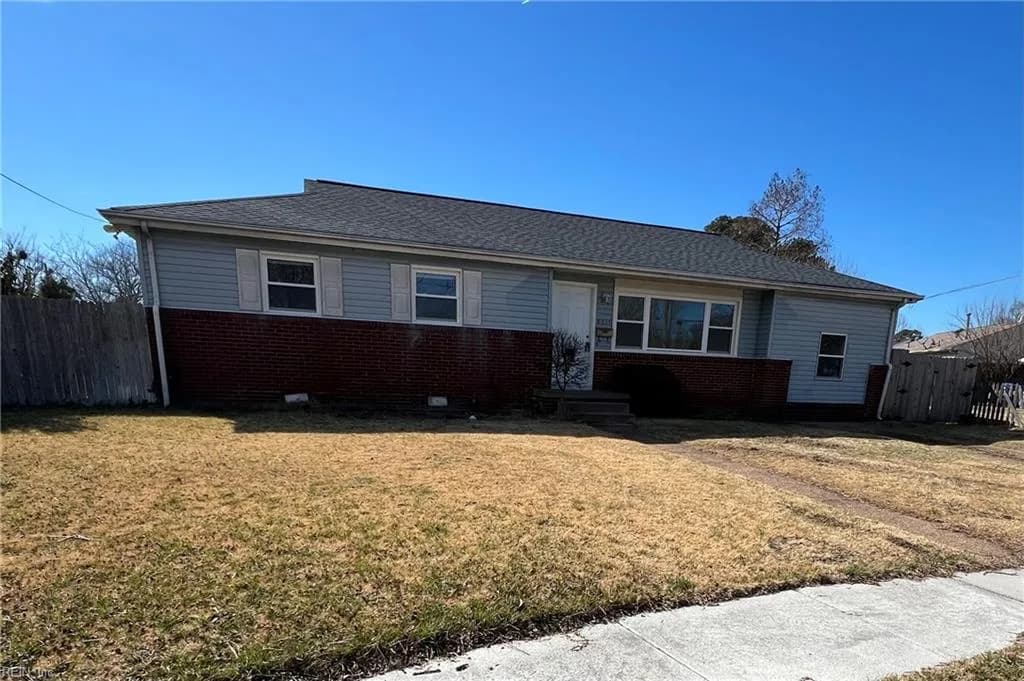 8035 Arrowwood CT, NORFOLK VA 23518 - Main photo