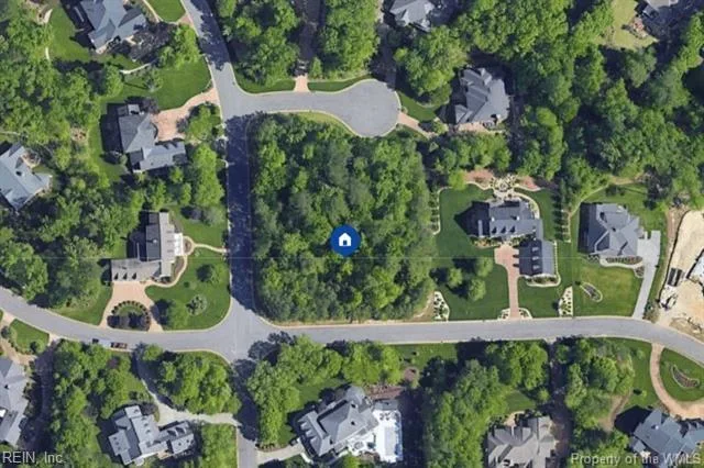 201 Hurlston, Williamsburg, VA 23188, USA