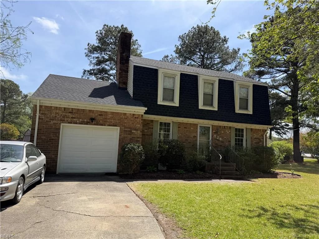 824 Heritage PT, CHESAPEAKE VA 23322 - Main photo