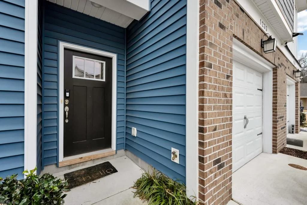 1233 Parkley DR, CHESAPEAKE VA 23320 - Photo 3