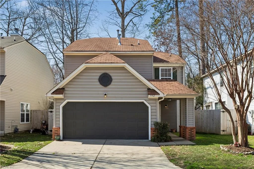 932 Ivystone WAY, Newport News — 2 bed Residential, 1,680 sqft