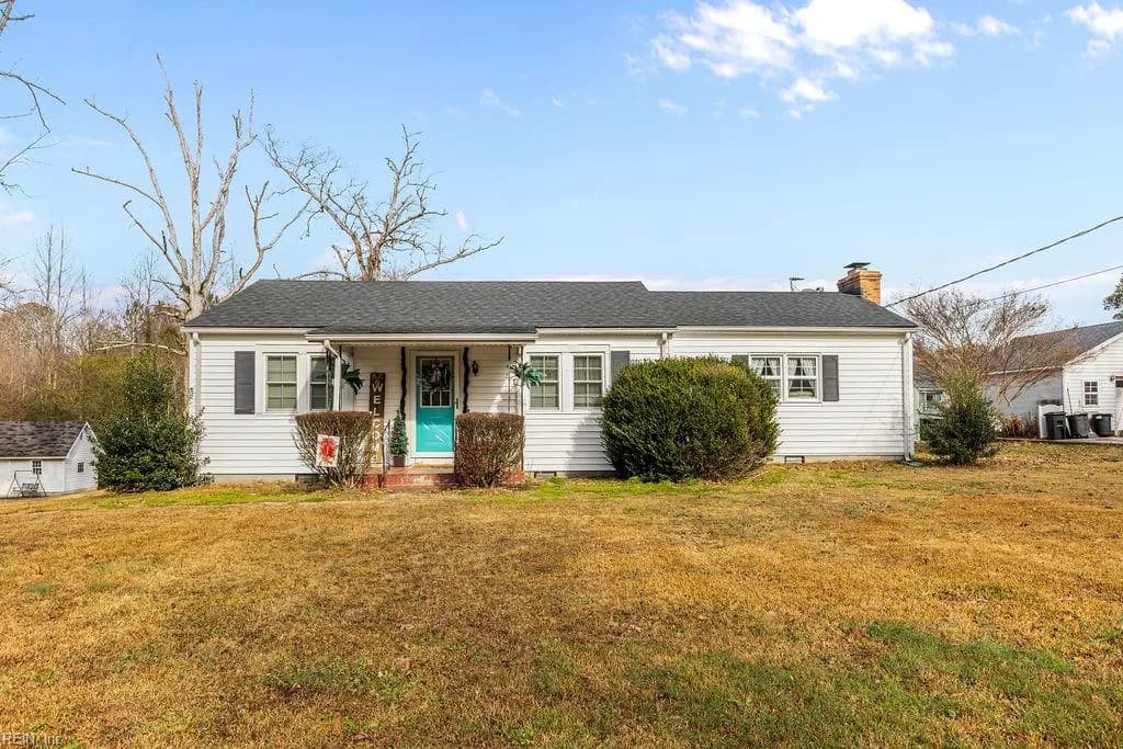 31099 Country Club RD, FRANKLIN VA 23851 - Photo 2
