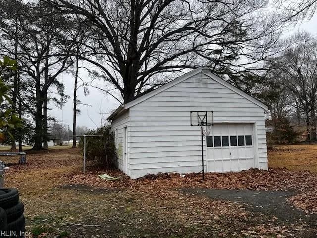 713 Todds LN, HAMPTON VA 23666 - Photo 4