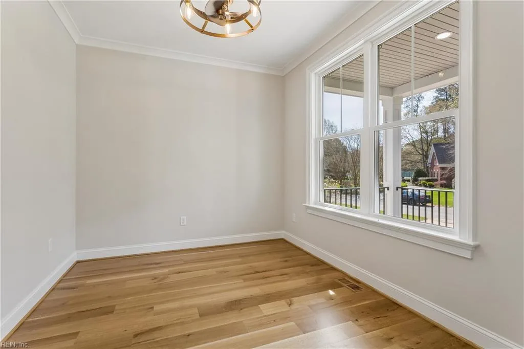 2504 Campbell CLS, WILLIAMSBURG VA 23185 - Photo 4