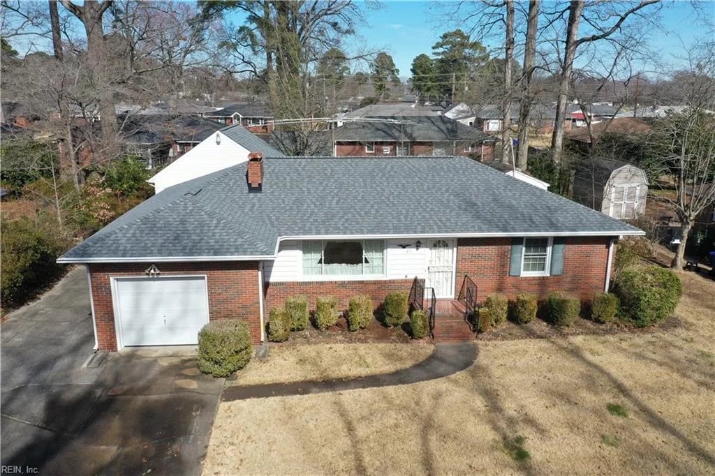 411 Mayflower RD, Portsmouth — 3 bed Residential, 1,208 sqft