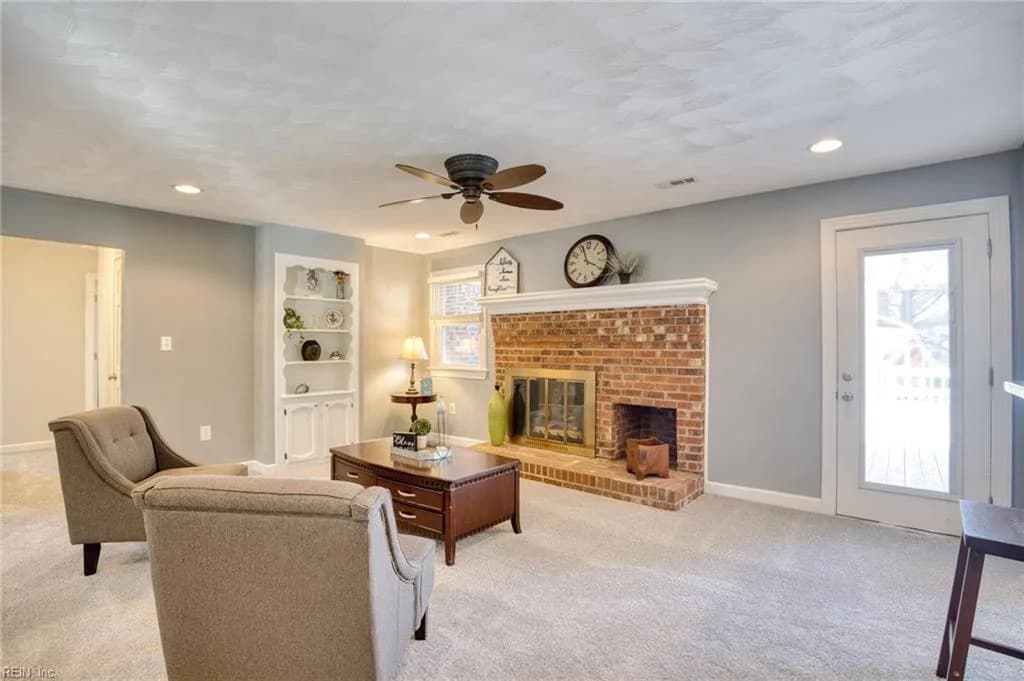 540 Sterling RD, VIRGINIABEACH VA 23464 - Photo 4