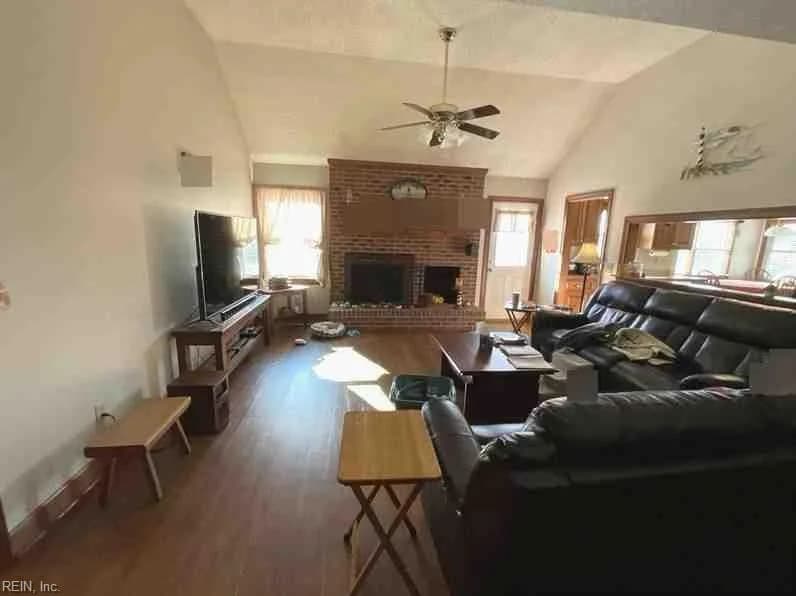 674 Tulls Creek RD, MOYOCK NC 27958 - Photo 5