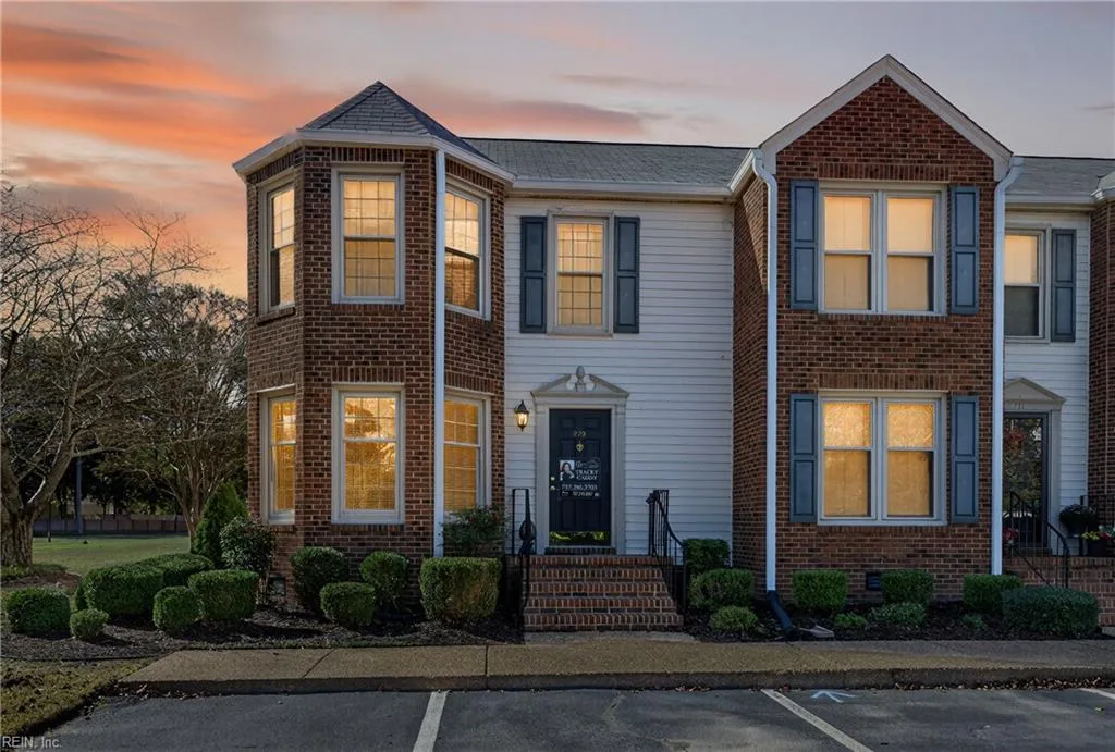 223 River Point DR, Suffolk — 3 bed Residential, 1,600 sqft
