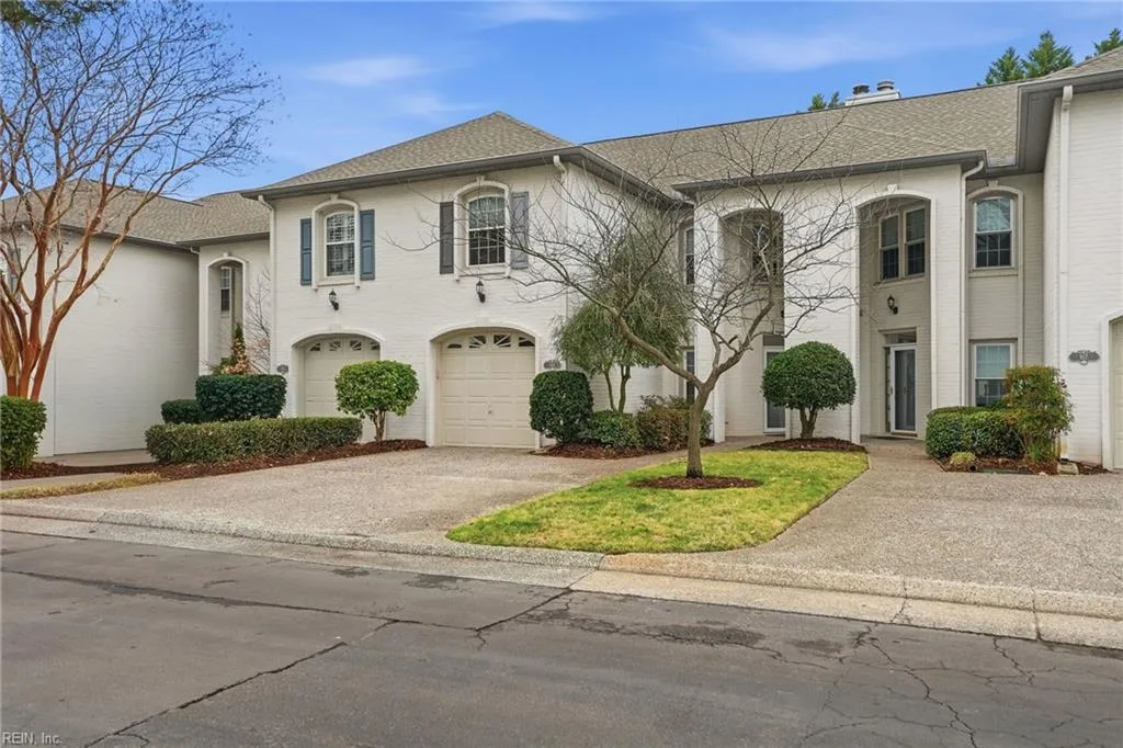 913 Royal Cove WAY, Virginia Beach — 3 bed Residential, 2,014 sqft