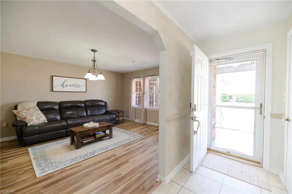 49 Wendfield CIR, NEWPORTNEWS VA 23601 - Photo 4