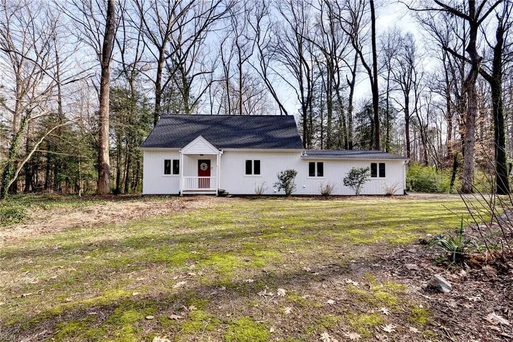 130 Norman Davis DR, TOANO VA 23168 - Photo 2