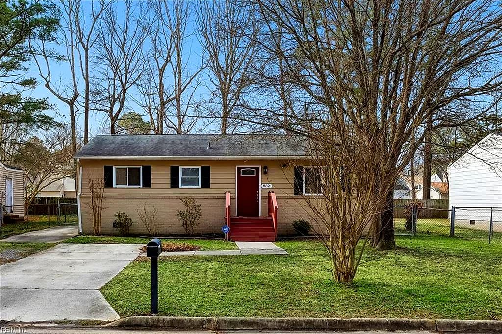 882 Cheyenne DR, NEWPORT NEWS VA 23608 - Main photo