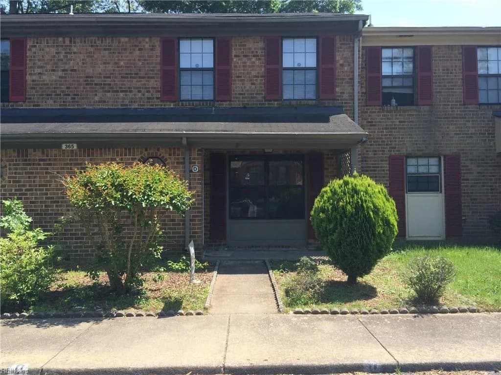 365 Deputy LN #D, NEWPORTNEWS VA 23608 - Photo 2