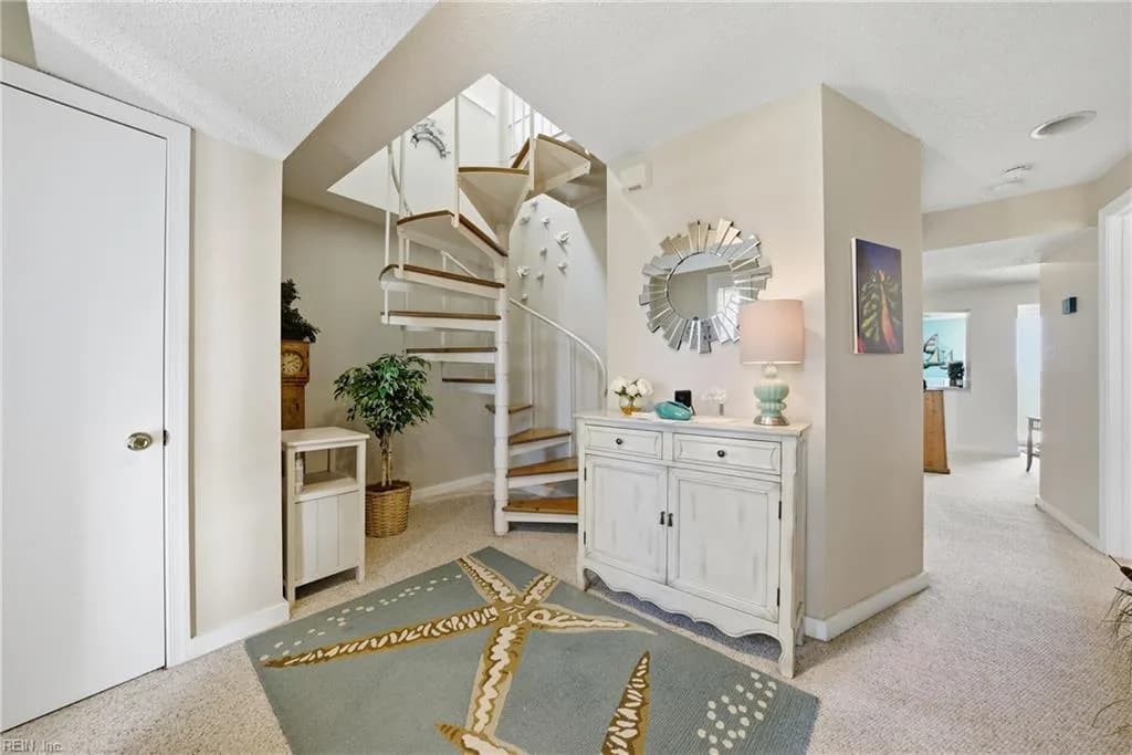 336 Whiting LN, VIRGINIABEACH VA 23456 - Photo 5
