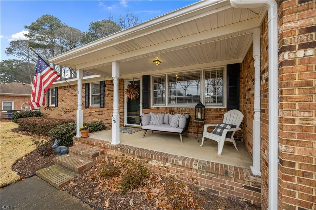 620 Norcova DR, Chesapeake — 3 bed Residential, 1,322 sqft