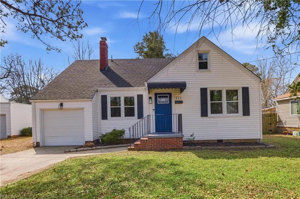 111 Beverly AVE, Norfolk — 4 bed Residential, 2,200 sqft