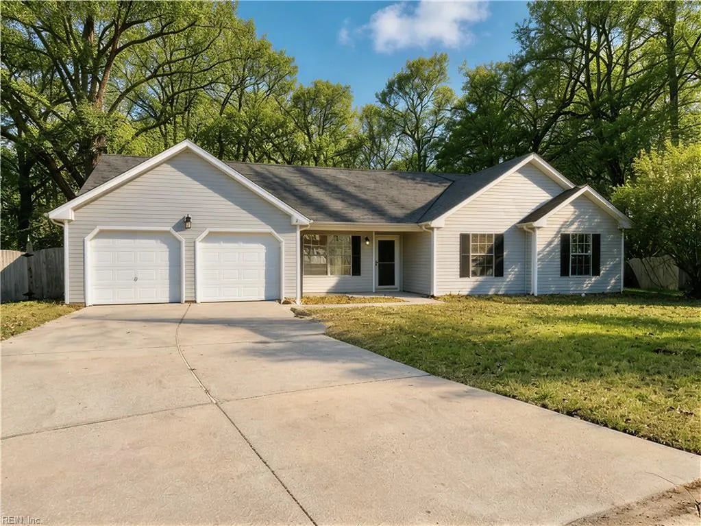 211 Misty Ridge LN, Suffolk — 3 bed Residential, 1,700 sqft