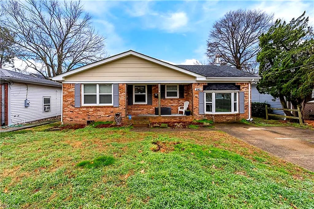 245 Winshire ST, Norfolk — 3 bed Residential, 1,646 sqft