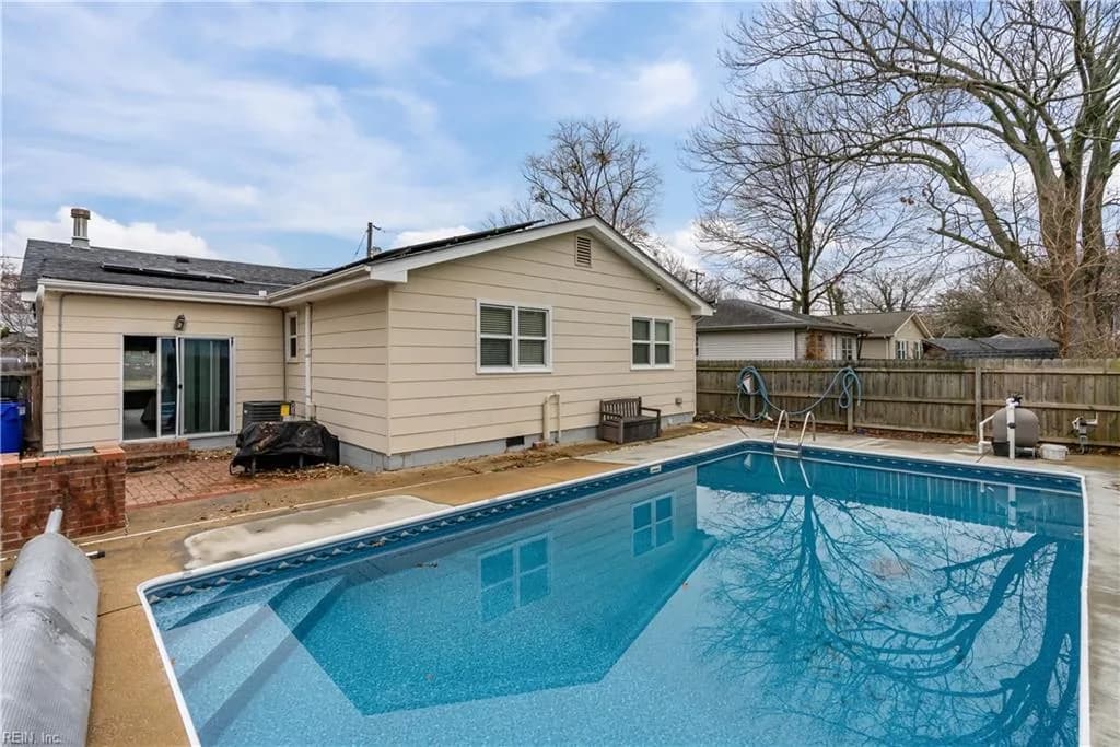 245 Winshire ST, NORFOLK VA 23503 - Photo 5