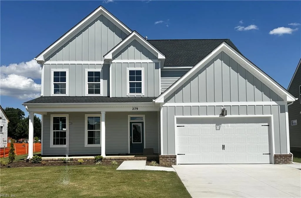 316 Station DR, Suffolk — 5 bed Residential, 2,500 sqft