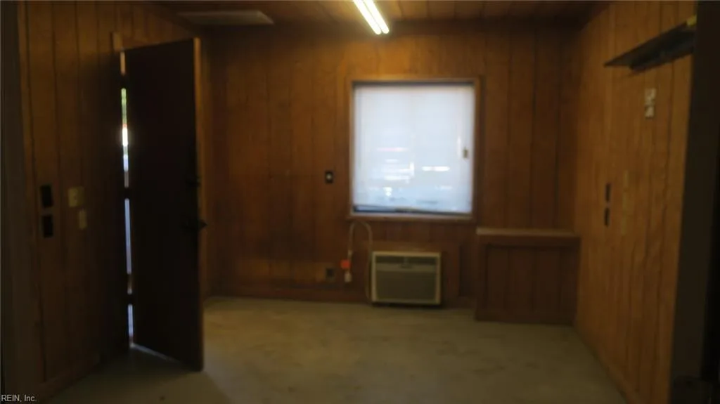 2607 Build America DR, HAMPTON VA 23666 - Photo 5