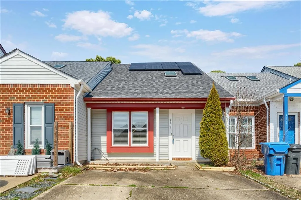 1304 Wellfleet CT, Virginia Beach — 3 bed Residential, 1,580 sqft