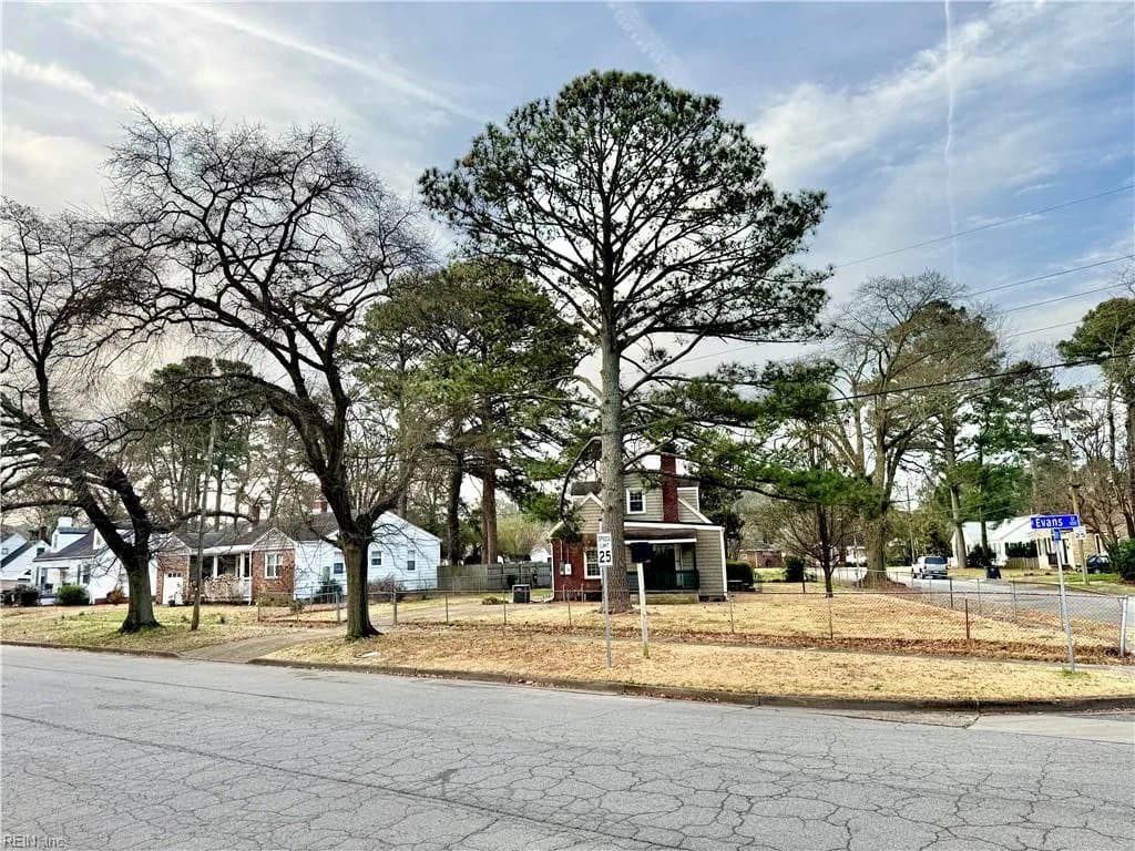 114 HAVEN DR, NORFOLK VA 23503 - Photo 4