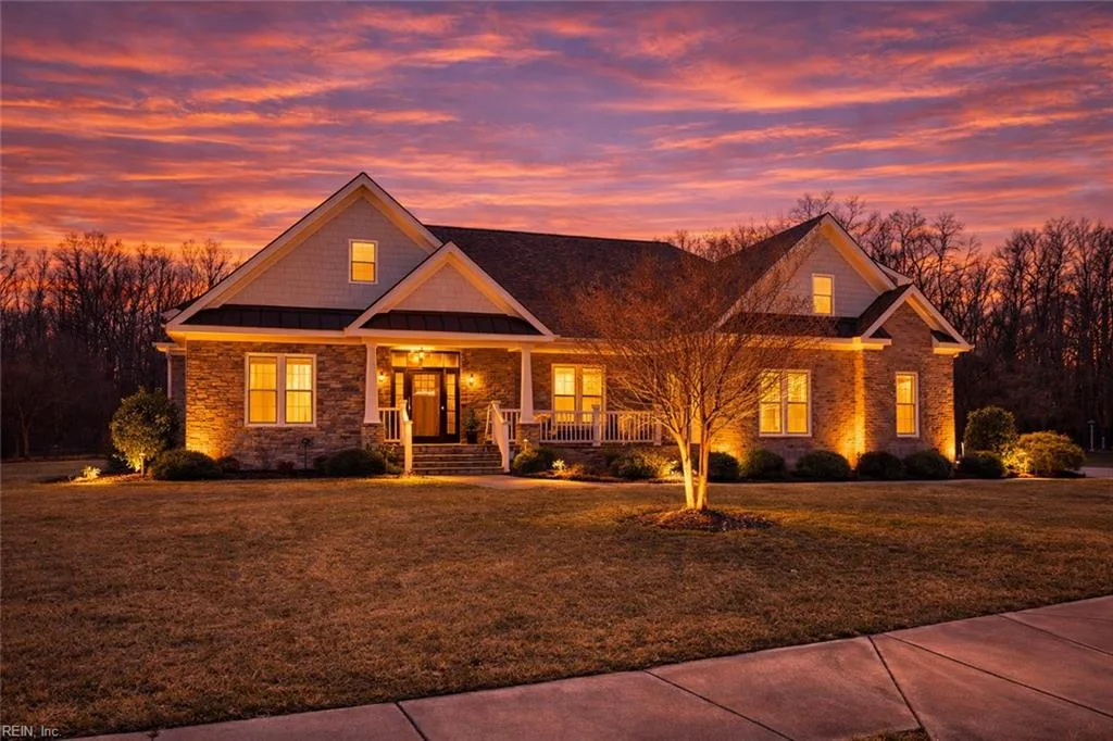 309 Scone Castle LOOP, Chesapeake — 5 bed Residential, 3,246 sqft