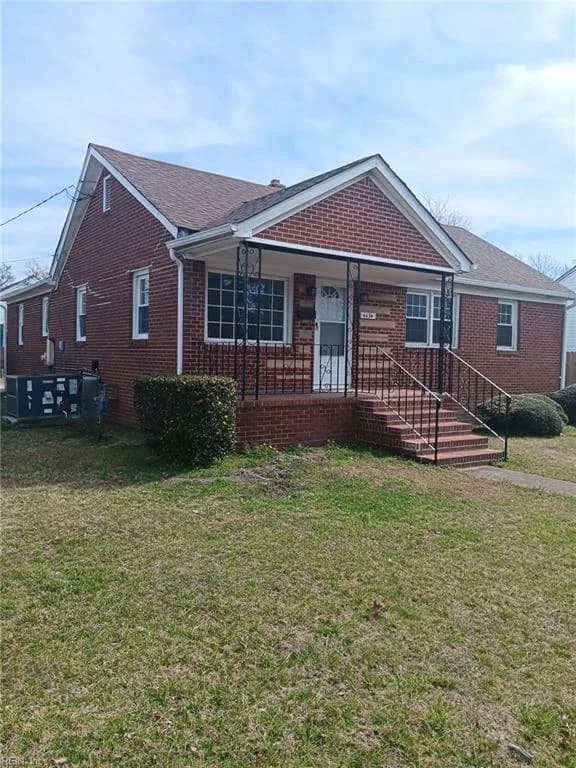 6634 Whitehorn DR, NORFOLK VA 23513 - Main photo