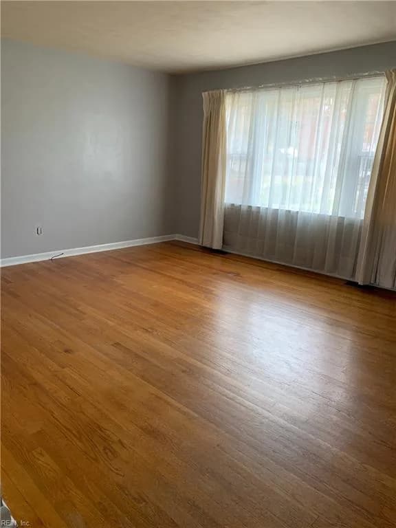 800 Old Oyster Point RD, NEWPORTNEWS VA 23602 - Photo 3
