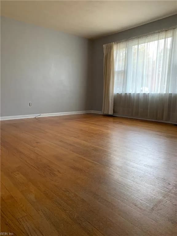 800 Old Oyster Point RD, NEWPORTNEWS VA 23602 - Photo 4