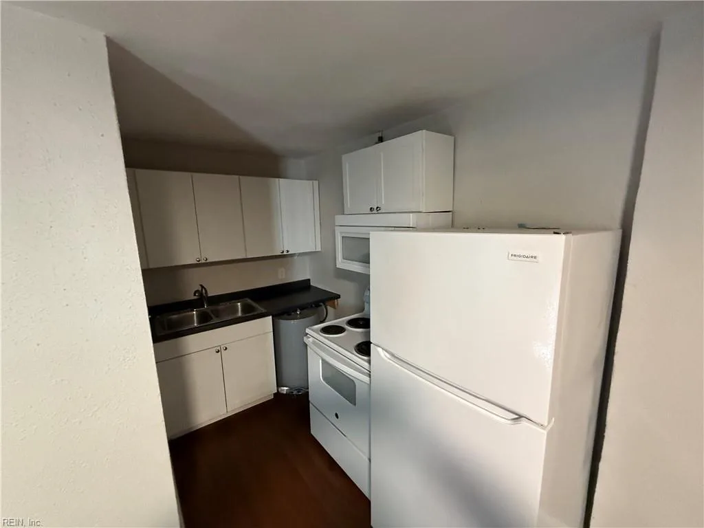 1510 Wilson RD #5, NORFOLK VA 23523 - Photo 4