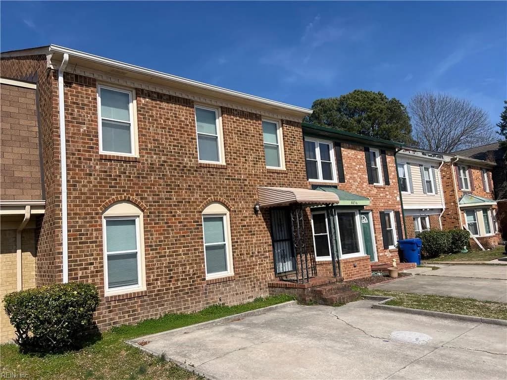 4058 Thomas Jefferson DR, VIRGINIABEACH VA 23452 - Photo 2