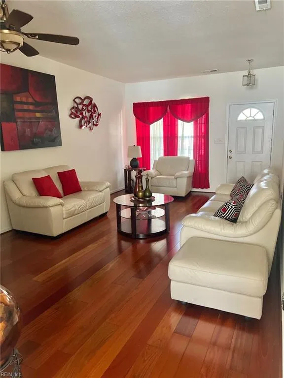 5027 Prestwick ST, SUFFOLK VA 23435 - Photo 4