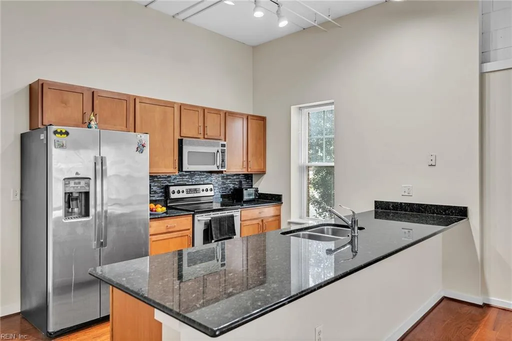 2951 Baltic AVE #110, VIRGINIABEACH VA 23451 - Photo 4