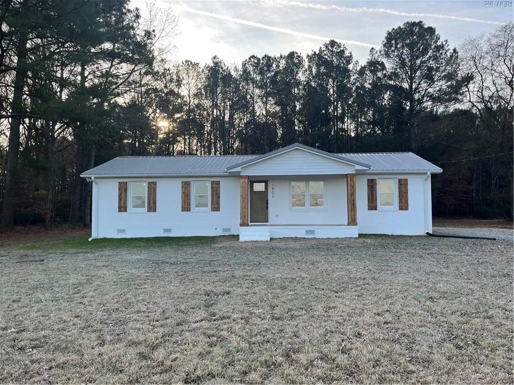 1802 Willis Hare RD, PENDLETON NC 27862 - Photo 3