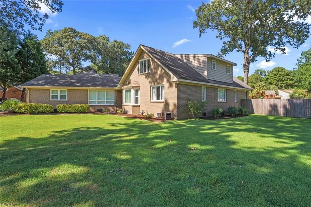 1292 Holly Point RD, VIRGINIABEACH VA 23454 - Photo 3