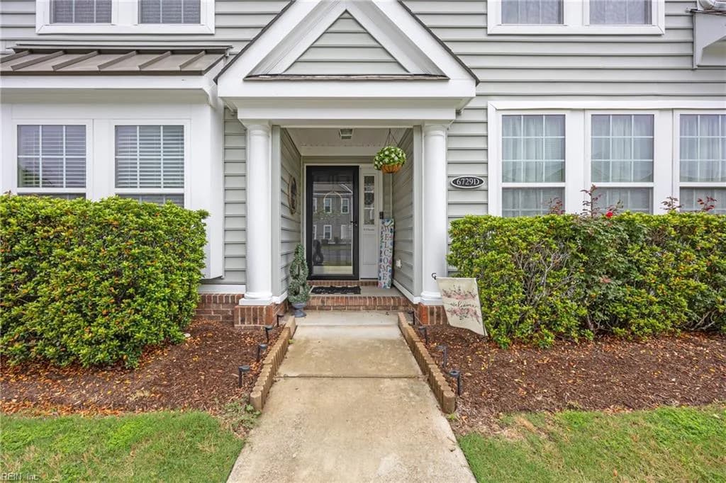 6729 Hampton Roads PW #D, SUFFOLK VA 23435 - Main photo