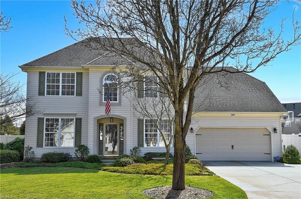 1409 Glenwood Links LN, Virginia Beach — 4 bed Residential, 2,716 sqft